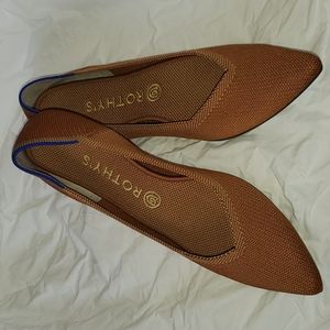 Rothy's The Point Flats in Fawn